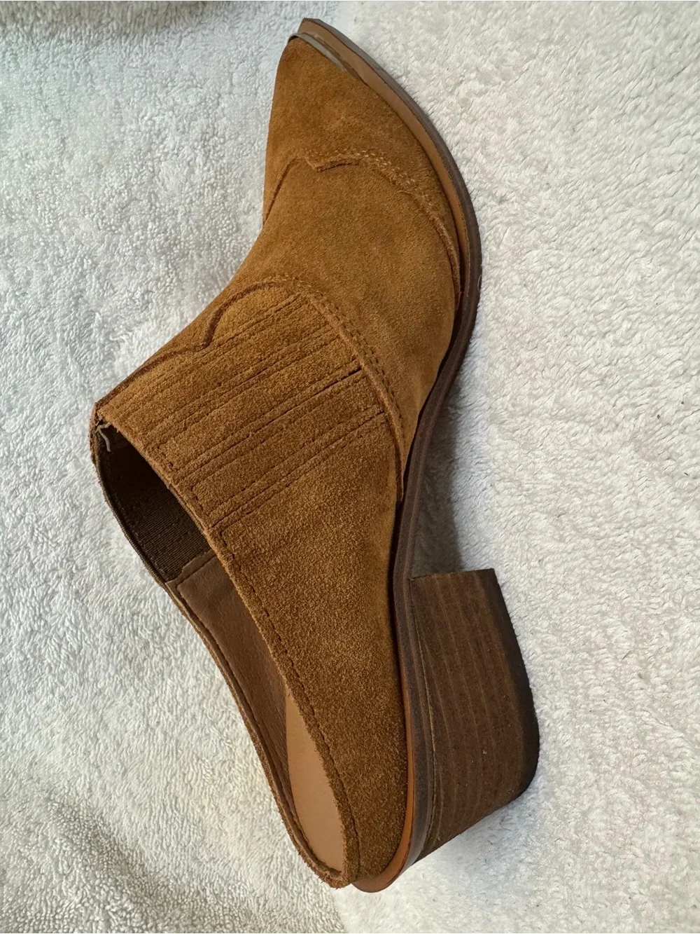 Chinese Laundry Marishka Western Suede Mules Tan 8 NIB New In Box Metal Toe Boho